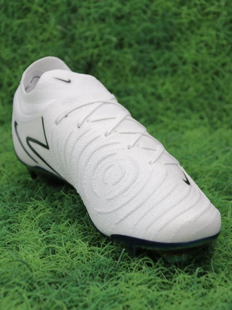 Nike Phantom GX II Elite FG White Black