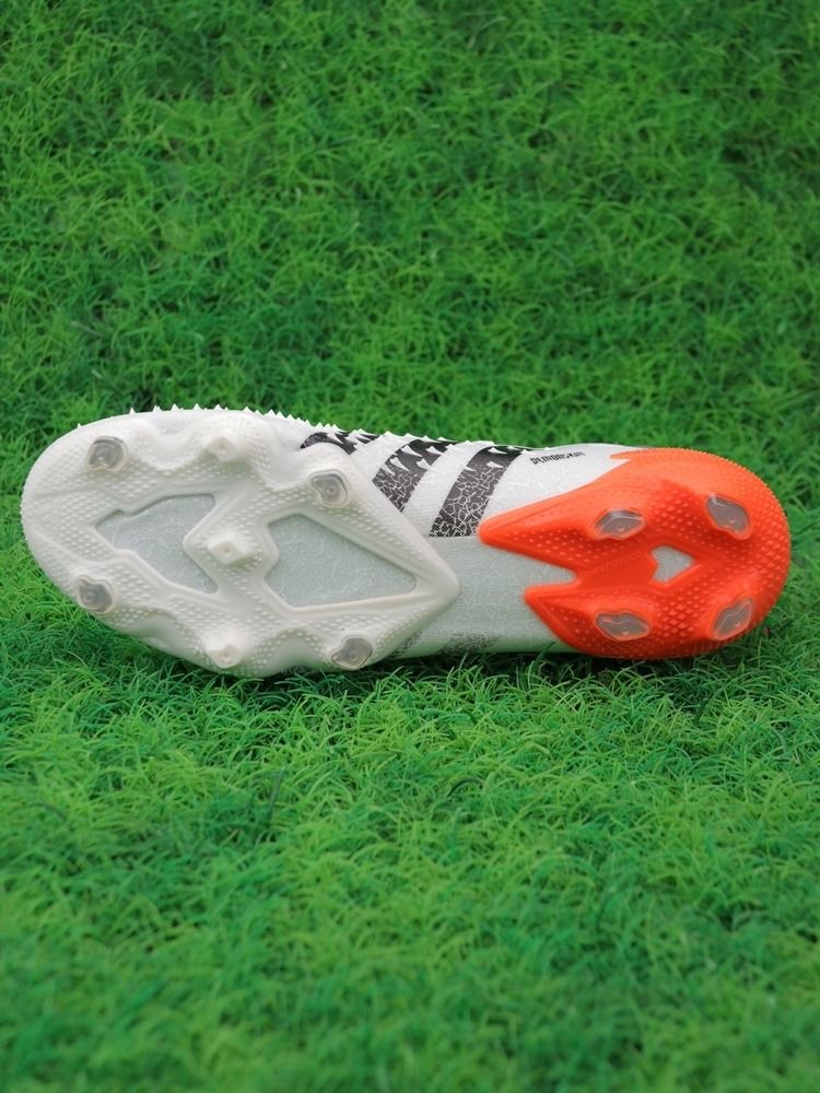 adidas Predator Freak .1 Low FG WhiteSpark - Footwear White/Iron Metal/Solar Red