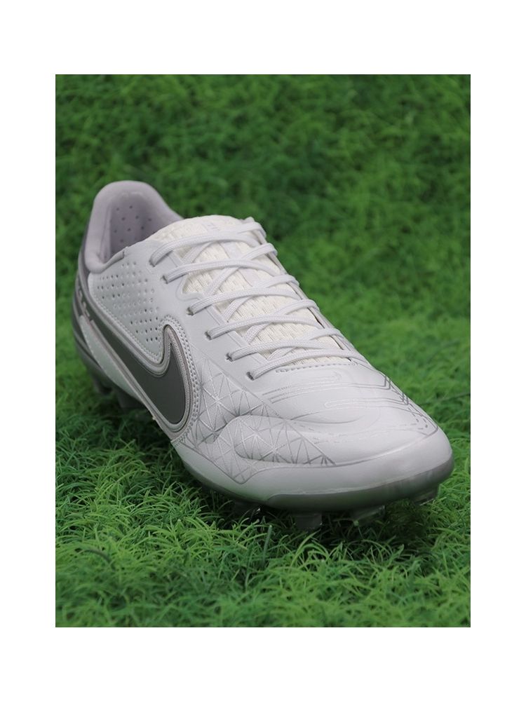 Nike Tiempo Legend 9 Elite FG Focus Pack - White