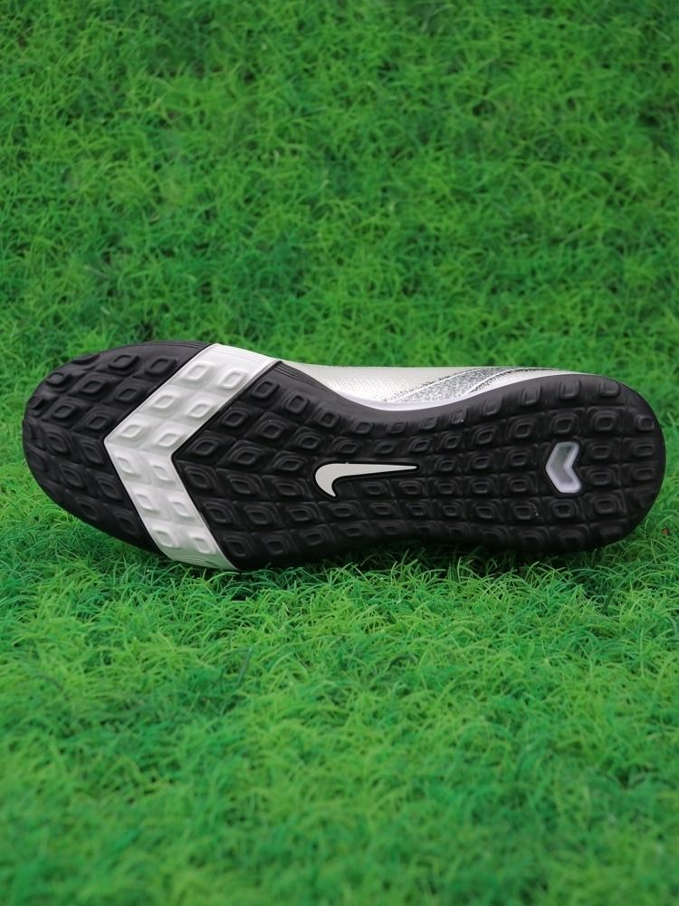 Nike Air Zoom Mercurial Vapor 16 Elite TF White Black