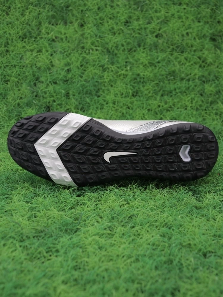 Nike Air Zoom Mercurial Vapor 16 Elite TF White Black