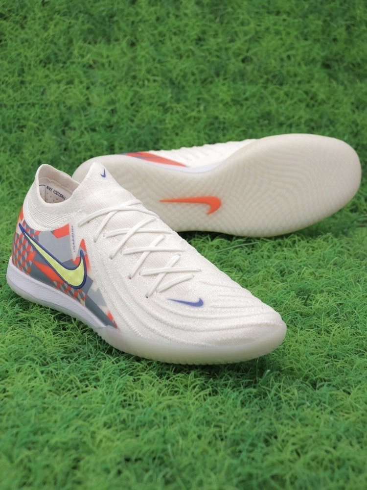Nike Phantom GX II Elite IC Barna - White/Lite Zitron